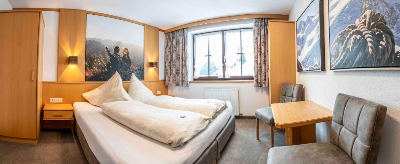 Almhof-Reithof Pitztal Sankt Leonhard im Pitztal Exterior foto