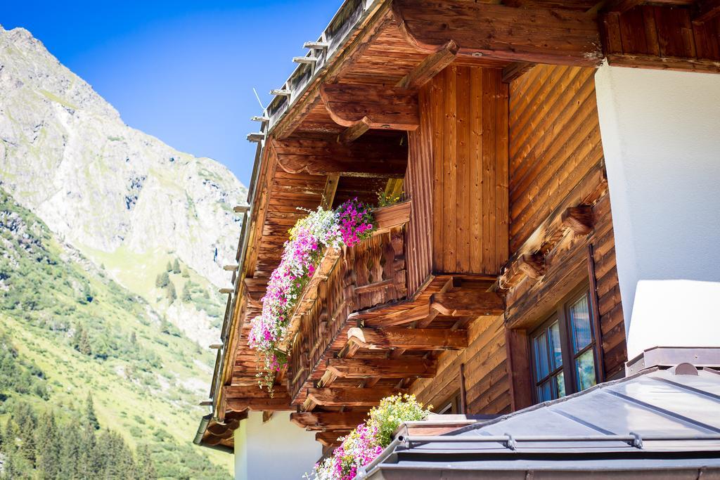 Almhof-Reithof Pitztal Sankt Leonhard im Pitztal Exterior foto